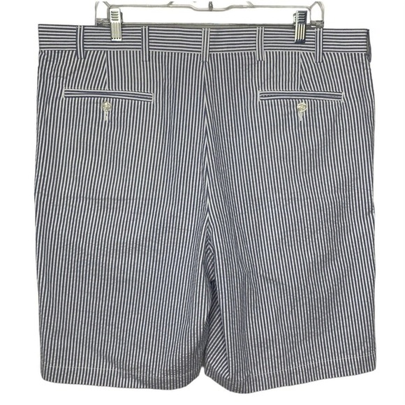 Jos A Bank Seersucker Shorts Mens 40 Pleated Blue White Stripe Summer Comfort - Picture 8 of 9